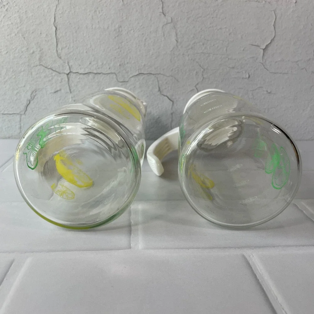 Pyrex pair vintage